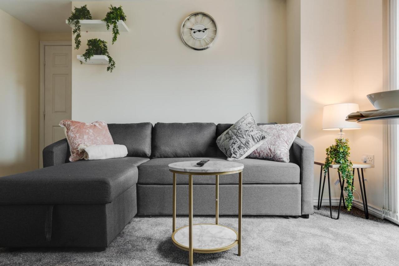 Stylish 2 Bed Manchester Flat Экстерьер фото