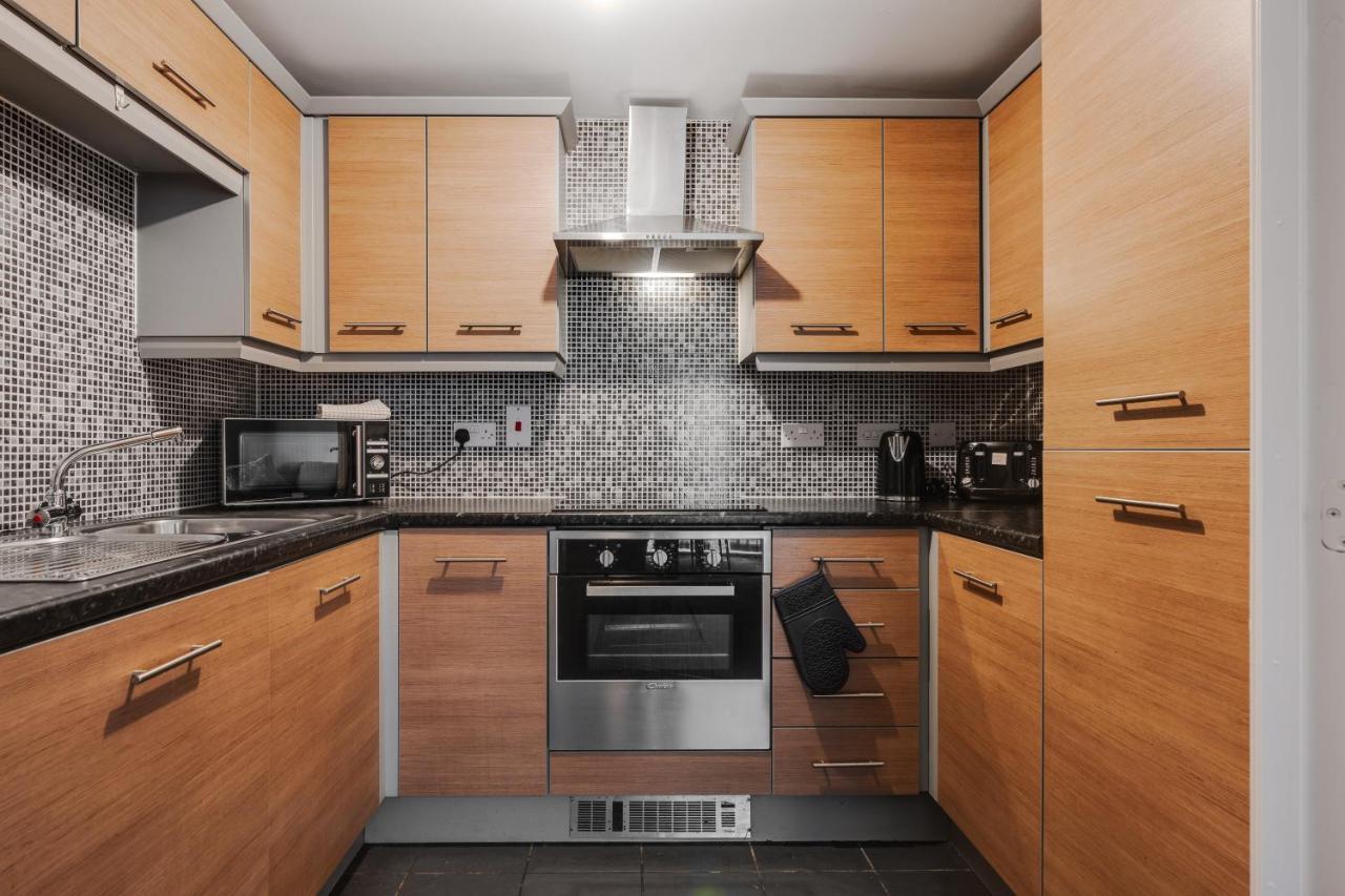 Stylish 2 Bed Manchester Flat Экстерьер фото